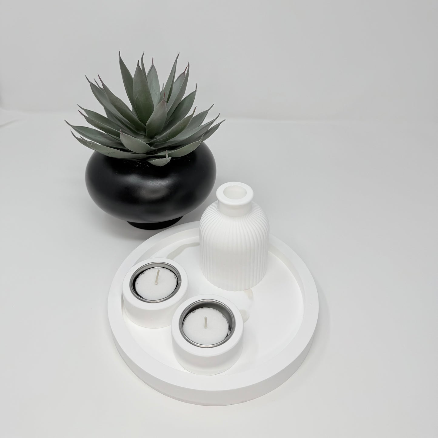 One Concrete Candle Holder